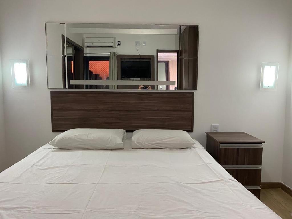 1810 - Flat Para Temporada Em Goiania-Proximo Ao Parque Areiao 외부 사진